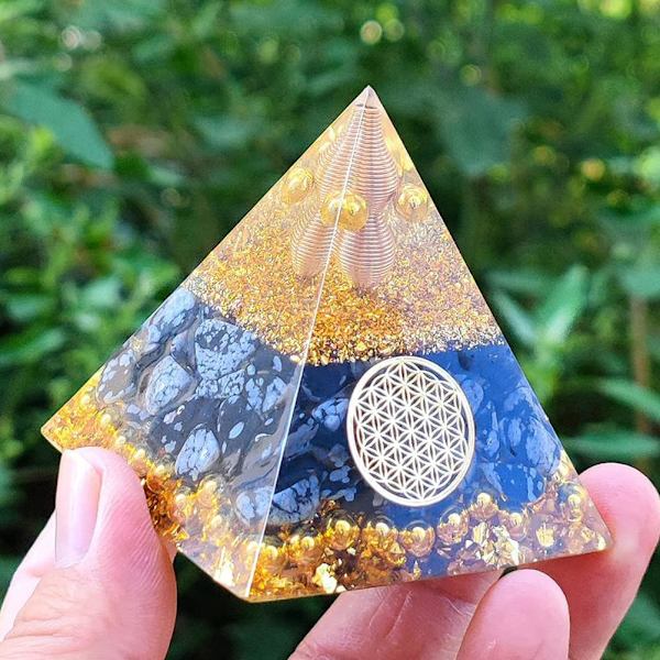 Kristallpyramid Ornament Ametist Peridot Pyramid Energi Generator Pyramid Reiki Balansering Skydd Meditation Hantverk Dekor