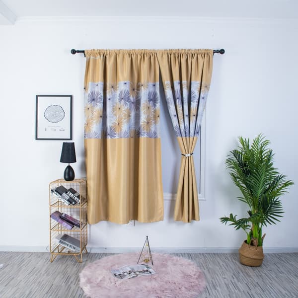 Chrysanthemum-mönstrade gardiner för vardagsrum och sovrum i polyester, gula