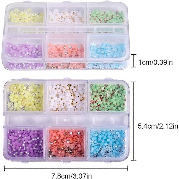 2 Laatikkoa Kukkakynsitaidetta (1), 3D Kynsien Kukkia, Elegantteja Kynsikoristeita, Kauniita ja ihania, pieniä ja herkkiä, sopivat kynsiin, askarteluun