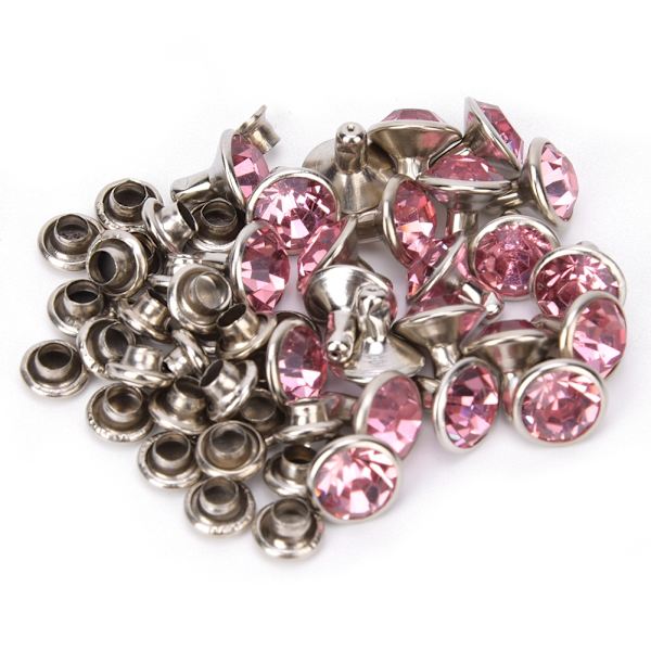 50 set Strassnitar Kristall Diamantnubbar Läder Craft Bag Kläder Dekoration8mm Silver Edge Rosa Diamond