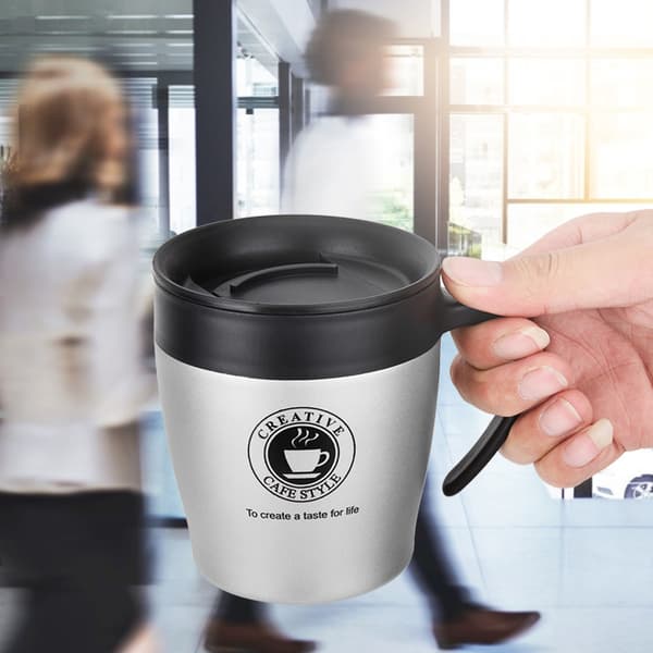 Isoleret kaffekrus i rustfrit stål med ske og låg til kontorrejser (sølv)