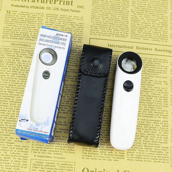 40x Käsikäyttöinen Luppi LED-valoilla Kaksoislinssit Ihanteellinen Lukemiseen Kolikoille Postimerkeille Seniorille