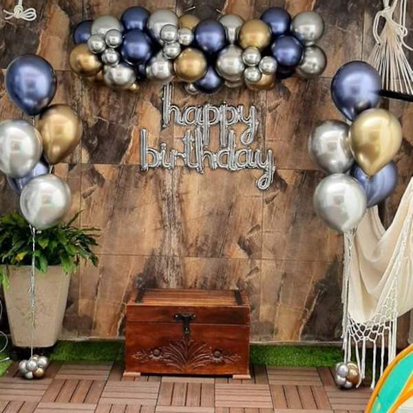 Kursiv Happy Birthday Banner - Nem at installere til temafester og begivenheder, Unisex dekoration