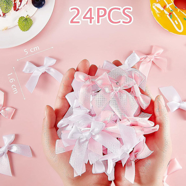 Självhäftande satinbandrosetter - 24 stycken, DIY-hantverk, Alla hjärtans dag, babyshower-korttillverkning, dekorationer, 5 cm bredd (rosa)