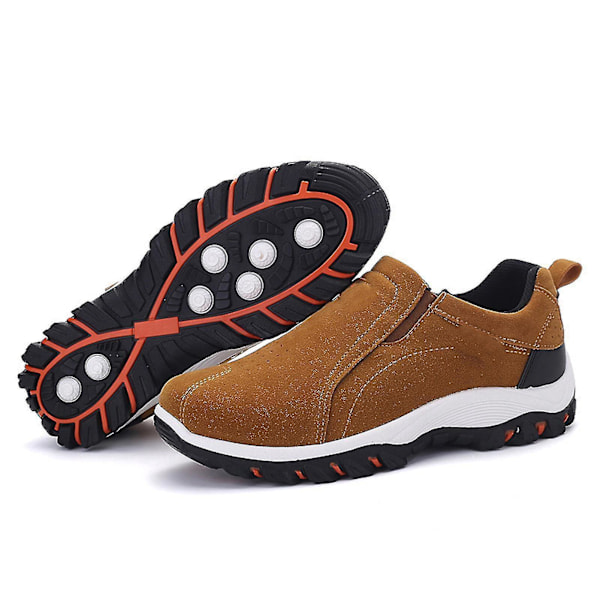 Breathable Slip-On Sports Shoes for Men, Perfect for Outdoor Activities in Autumn45 Brown