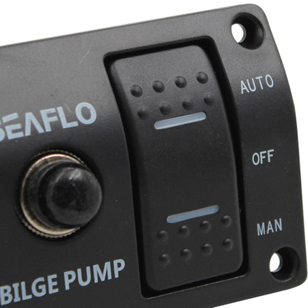 2st SEAFLO 3-vägs länspumpsbrytarpanel Automatisk/Manuell med inbyggd säkring