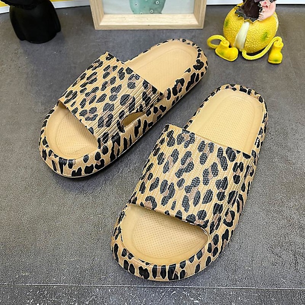 Duschtofflor Herr Dam Vuxen Flipflops Badrumsskor Unisex Badstrand Fotmassage Sommar Halkfria EVA Inomhustofflor Pool Flipflops