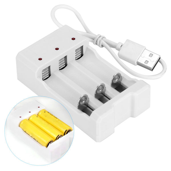 A03 valkoinen ABS ympäristöystävällinen korkeita lämpötiloja kestävä 3-paikkainen USB laturi Lataus Aa AAA -akulle