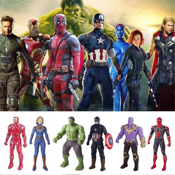 Plast Avengers Figurer Model Ironman Spiderman Superhelt Glød Figur Legetøj Gaver Til Drenge B B one-size