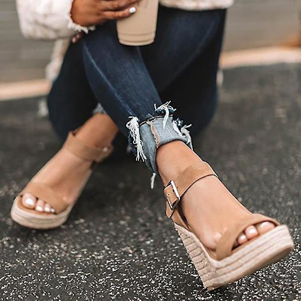 Spikade Platform Espadrillesandaler med hög kil - Brun EU 36