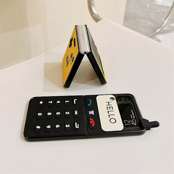 Luksuriøst 3D Tastatur Hard PC Beskyttelsesdeksel for Samsung Galaxy Z Flip 4 - Game Boy-kompatibelt deksel