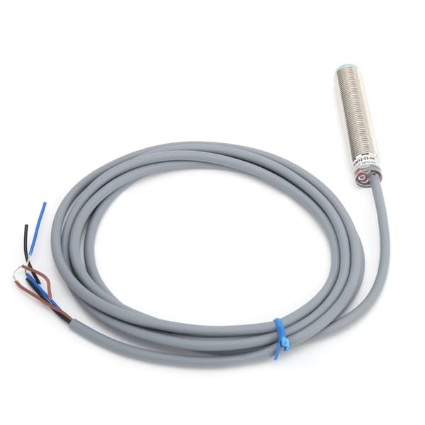 BERM Nærhetsbryter Sylindrisk Formet 3-leder PNP Normalt Lukket Sensor 10-30VDC