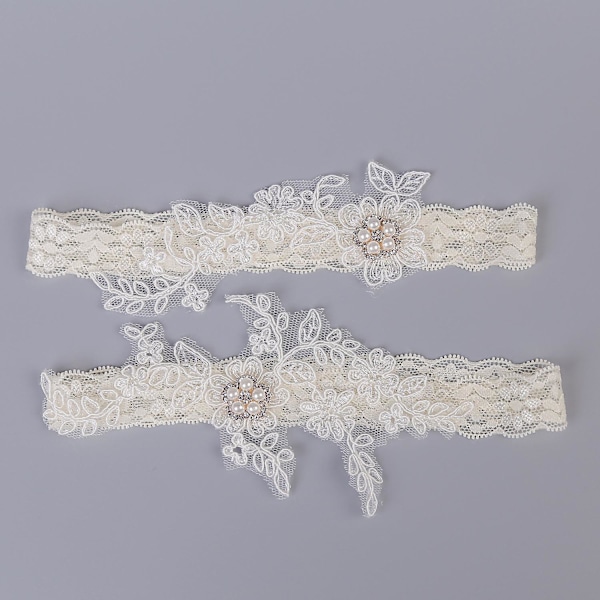 Blomster-perlet bryllupsstrømpebåndssæt - Elegant hvid lårring til bruden (2 stk)