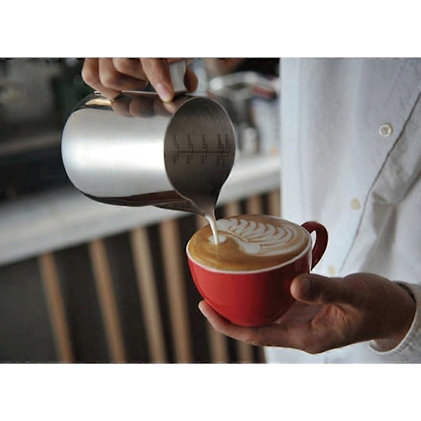 350ml Mjölkkanna 304 Rostfritt Stål Mjölkkanna Graverad Gradering Inuti för Mjölkskumning, Cappuccino