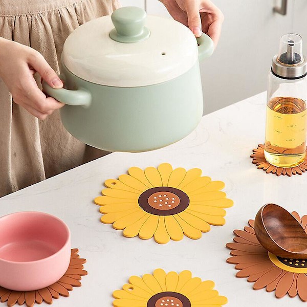 Blommönstrad Silikondyna, Multifunktionell Halkfri Flexibel Värmebeständig Mattunderlägg - Set om 2 (195mm)