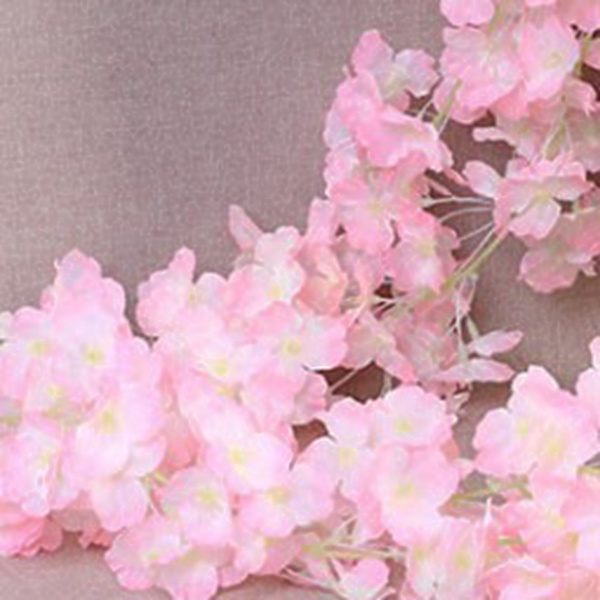 1,8 m 256 Simulerade Konstgjorda Sakura Blomgirlang Hängande Rankor för Vår Hemrum Bröllopsfest Dekor Ljusrosa