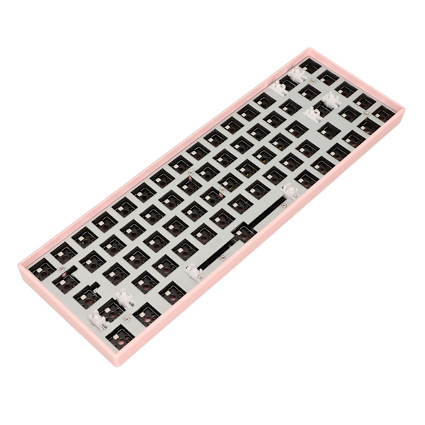 68 Keys Mekaniskt Tangentbord DIY Kit med RGB 5V DC Stöd Trådlöst 2.4G Typ C Trådbunden Bluetooth 3.0 5.0 Hot Swap Tangentbord för IOS Pink
