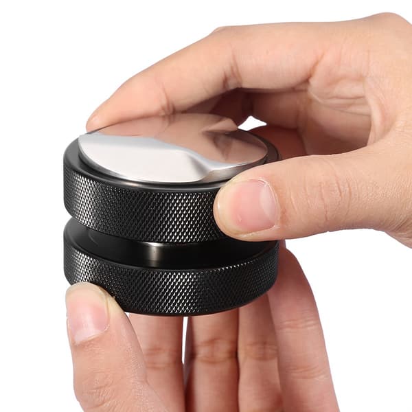 51 mm kaffestamperbase i rustfrit stål kaffebønnepresseværktøj sort (tre vinklede skråninger)