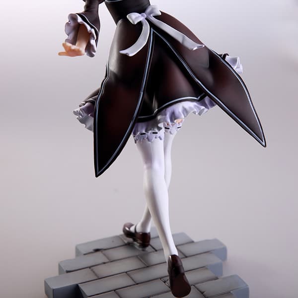 24CM Tecknad PVC Anime Maid Figurin Prydnader Söt Anime Samlingsmodell Leksak