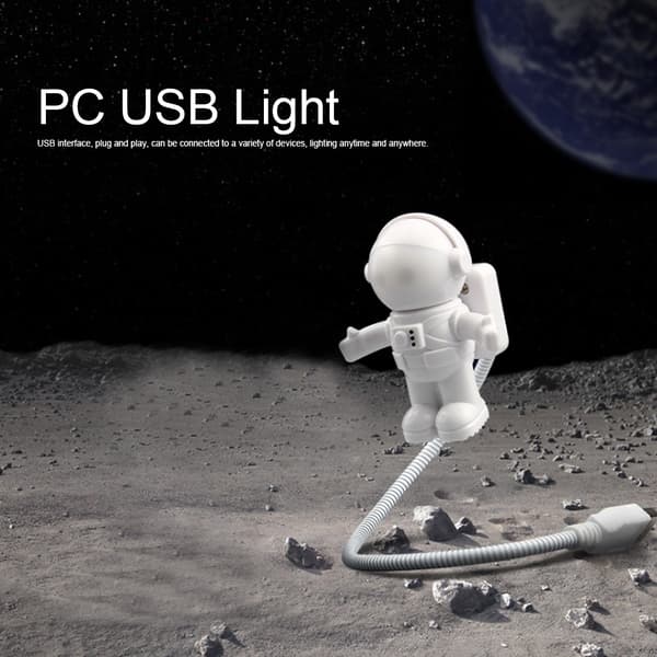 Energibesparende Astronaut Rommann Form Mini USB LED Nattlys Datamaskin Bærbar PC Lampe