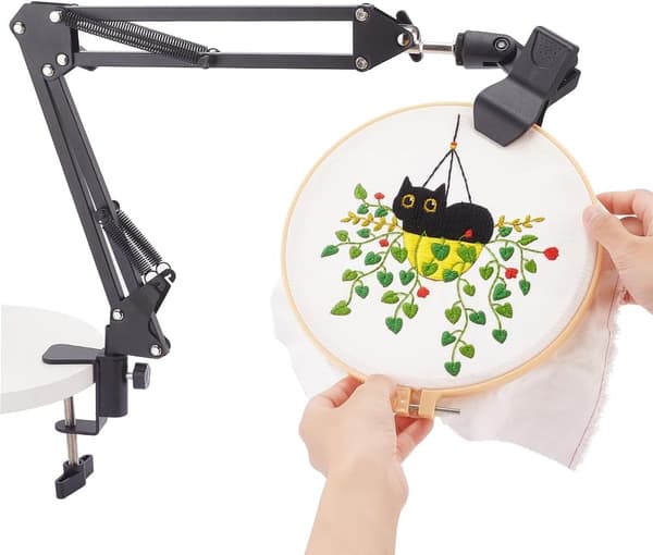 Svart broderibordsställ-kit, handbroderiställ med 8 mm hål, vikbart korsformat, 360° roterande broderiställ för broderibågar