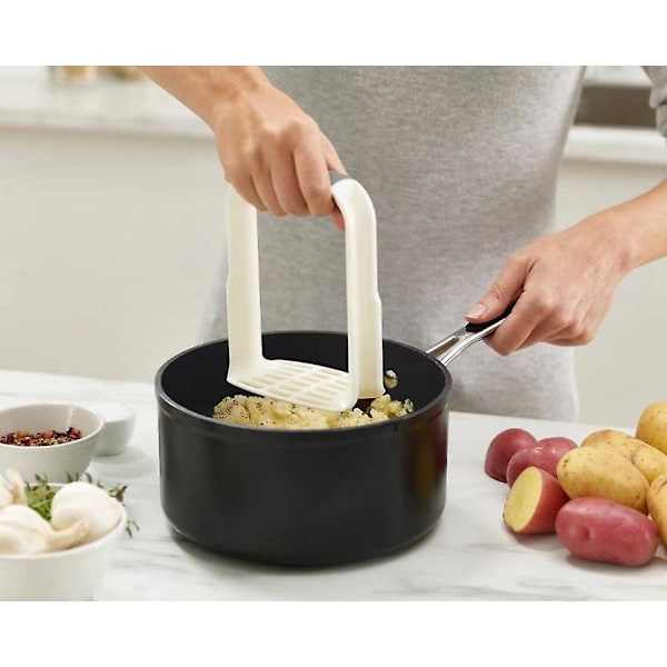 Ergonomisk Potatismosa med Plastgrepp, Halkskydd och Kant för att Skrapa Pannan, Diskmaskinsäker