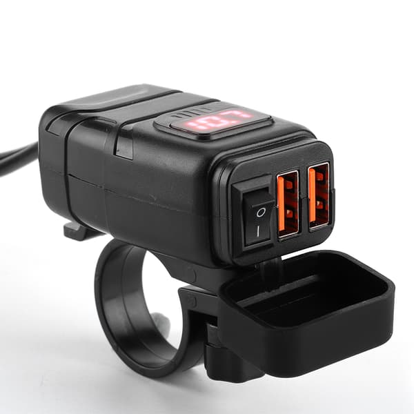 Vanntett Kvadratisk Hode Dobbel USB Telefon Rask Lading QC3.0 Av-Bryter LED Digitalt Display Voltmeter Rød