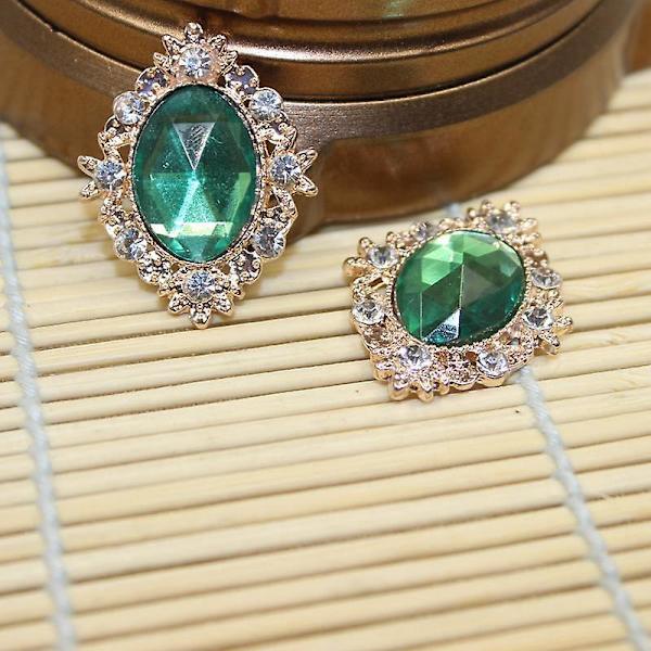 20 st Strass Cabochon Platt Baksida Utsmyckningar Bröllopsdekor Röd/Grön