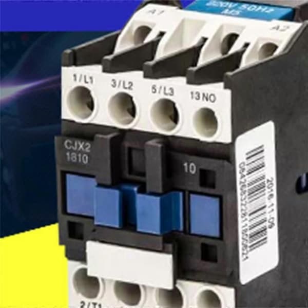 CJX2-1810 32A kontaktori LC1 AC-kytkimet kontaktorin jännite 220V--