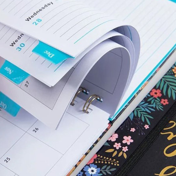Målplanlægger A5 Eksklusivt design Premium papir Spiral notesbog Tidsplanbog til arbejde Studie