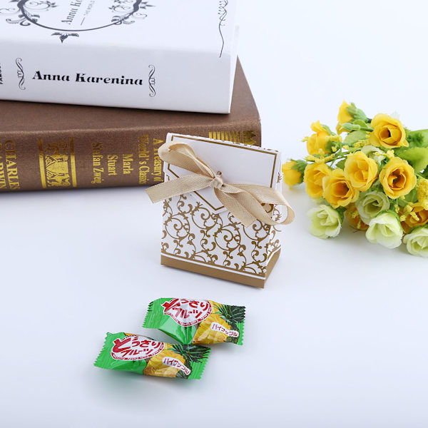 10 STK Sweet Wedding Party Favor Ribbon Gaveposer Candy Paper Boxes Gloden