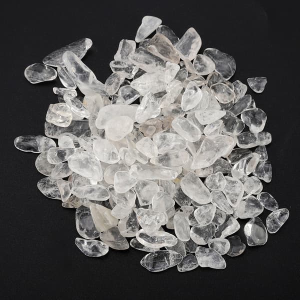 Tumbled stenflis knuste naturlige krystal kvartsstykker (hvid)