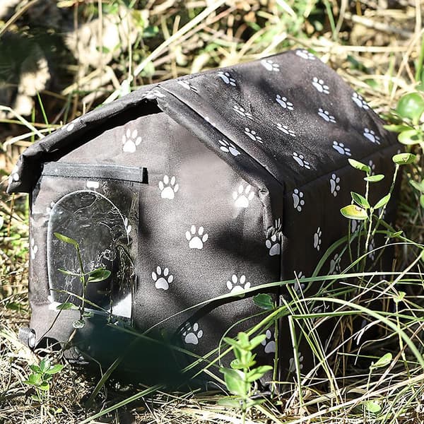 Outdoor Pet Sleeping Tent Windproof Waterproof Pet Home for the Yard M