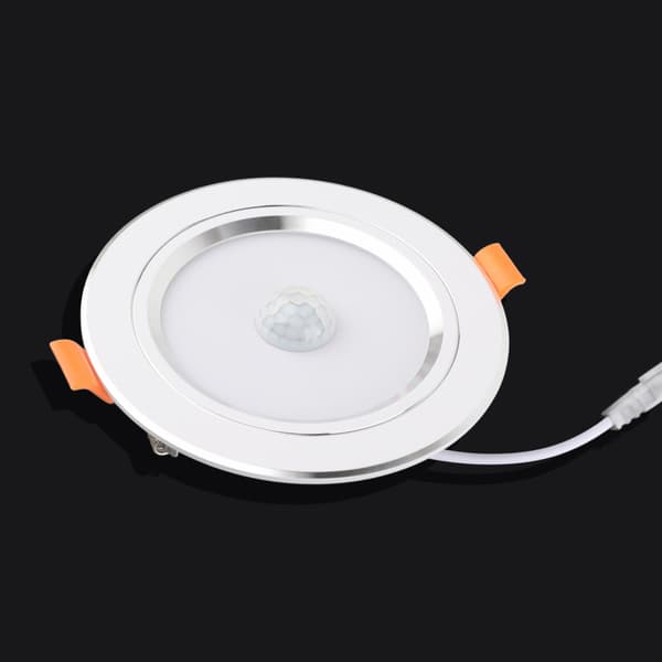 9w Rund 18LED Infrarød Sensor Downlight Menneskekrops Induktions Loftslampe (kold hvidt lys)