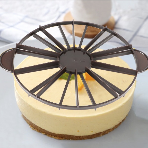 Hushållsrunda 10/12 stycken brödkakadelare lika portionsskärare skivmärke bakverktyg