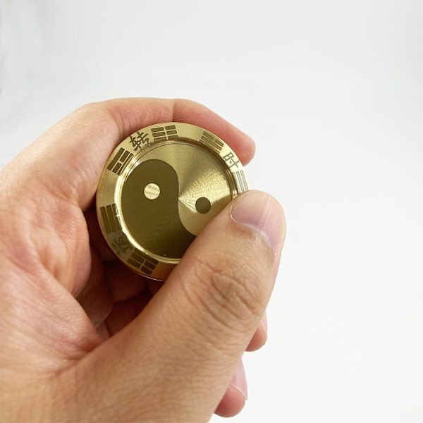 Metal Fidget Slider - Tai Chi Mønt Haptisk Fidget Legetøj, Øg Lykken Med Hver Spin