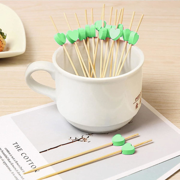 100 kappaletta bambuisia sydämen muotoisia cocktail-tikkuja - 12 cm kertakäyttöiset puiset hammastikut ruoan koristeluun, cocktail-laseihin, karnevaaliin, syntymäpäivään