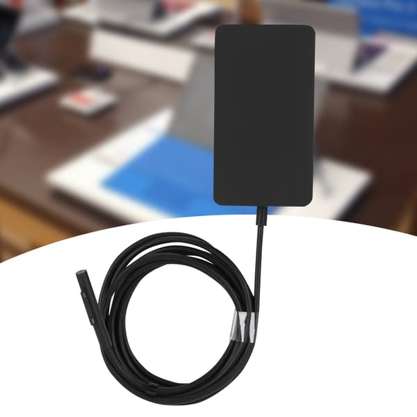 Svart 15V 2.58A 44W-adapter för Microsoft Surface Pro 3 / 4 / 5 / Notebook (amerikansk kontakt 100v-240v)