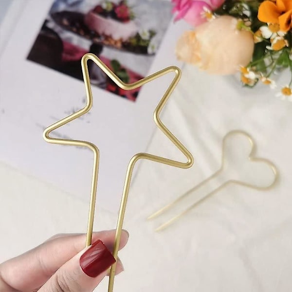 Yksinkertainen tytön pähkinähiusneula - Tyylikäs metallihiuslisävaruste elegantteihin kampauksiin