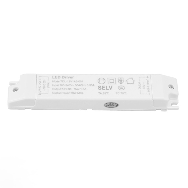 18W LED Transformer Driver DC12V 1.5A ABS Multi-beskyttelse LED Strømforsyning til Hjem AC100-240V