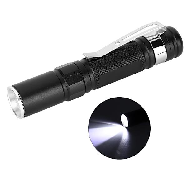 2st Utomhus Mini Bärbar Super Bright LED-ficklampa Teleskopisk Pennform Nödljus