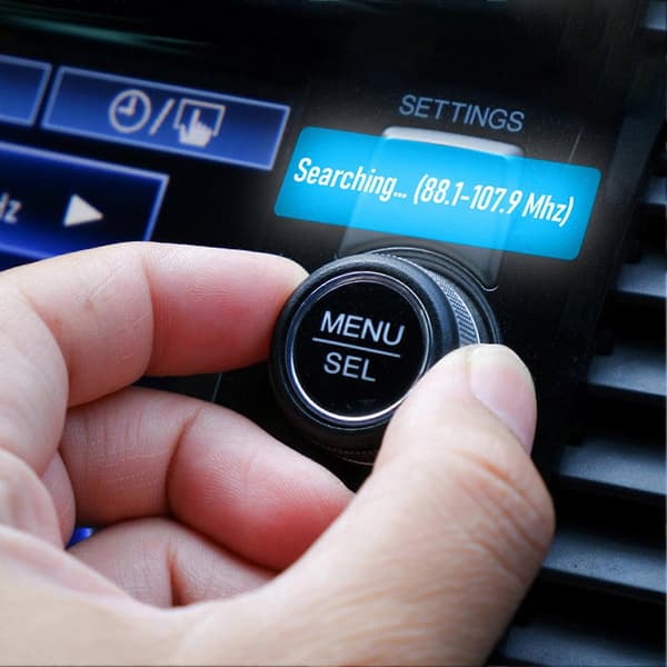 48W Dobbeltport Biltelefonoplader Bluetooth-kompatibel Auto MP3-afspiller til køretøjsinteriør