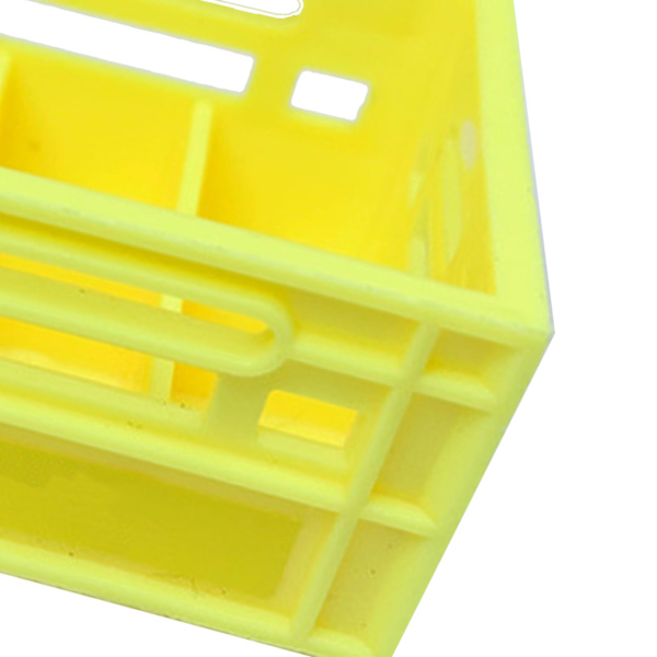 Miniatyr öl korg modell plast dockhus öl låda lätt konstgjord mini öl fall hem bar dekor gul