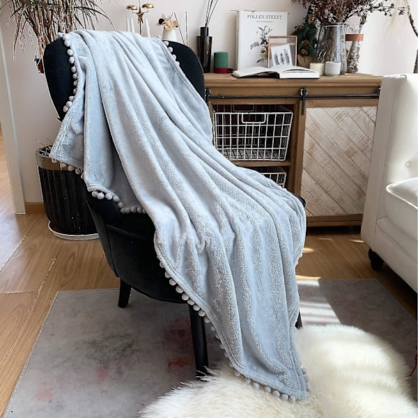 Flanellfilt med tofsar, mysig filt för tupplurar, mjuk pläd (ljusgrå, 150x200cm)
