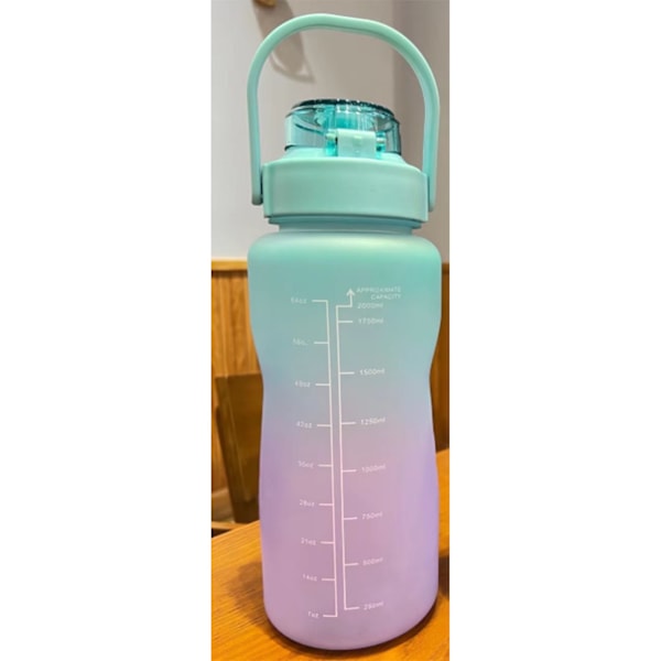 2 st halmflaskor läckagesäkra frostade gradientfärgade bärbara sportvattenflaskor med skala 2000 ml 800 ml gradientgrön