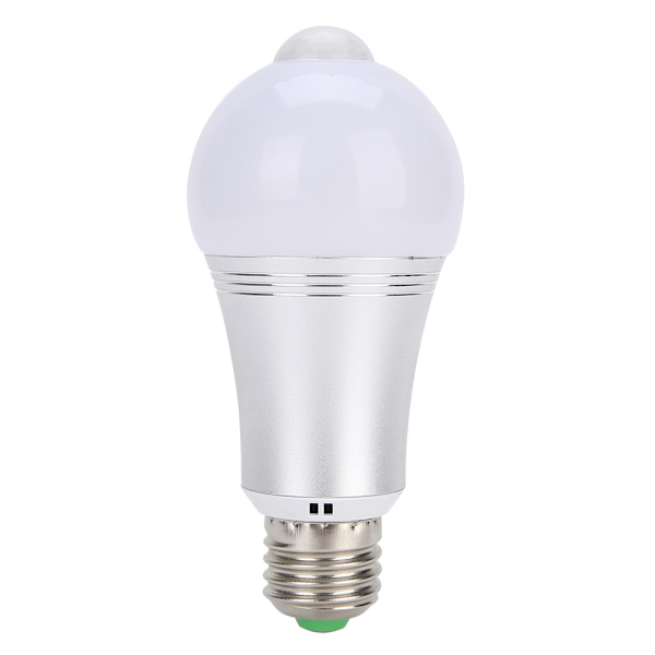 E27 7W Human Body Induction Bulb Light LED Motion Sensor Light för Hem Trapp Användning AC85-265V Vit