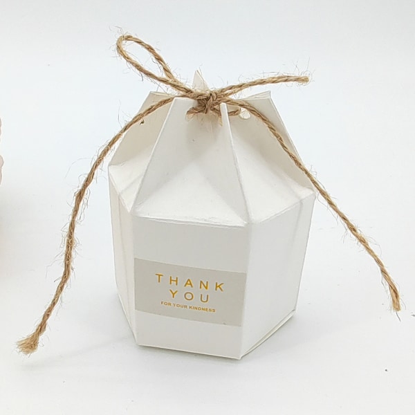 50 st Hexagonal Godis Behandla Box Utsökt Presentförpackning Box för Bröllop Födelsedagsfest Baby Shower Vitt Papper