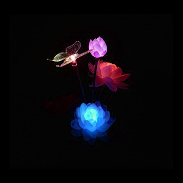 Solcelledrevet lysstyring Lotus-stil farverig LED-plænelampe til havegård sommerfugl
