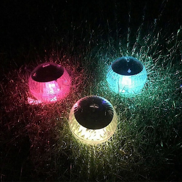 IP65 Vedenpitävä aurinkokennokäyttöinen kelluva pallo uima-altaaseen, lammikkoon, pihaan, juhliin 1kpl