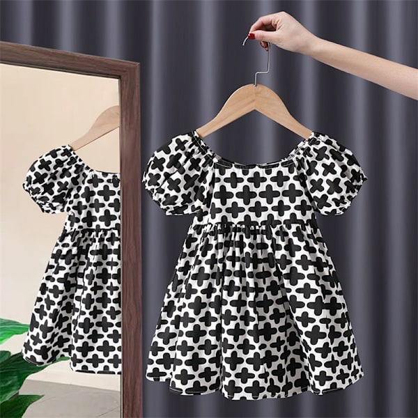 Tyttöjen mekko lyhyt puff hiha söpö elegantti hulmuava kukkakuviointi ihana lasten mekko musta 130